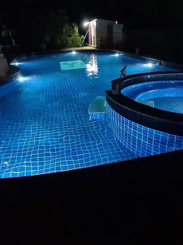 รูปภาพของBeautiful Bungalow with Shared Outdoor Pool and 2km from the Beach