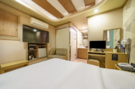 麪牧Ritz 中浪區酒店