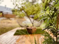 Koh Tenta a b&b in a Luxury Glamping Style Hotels in der Nähe von Schloss Mälsåker (Barockschloss aus dem 17. Jahrhundert)