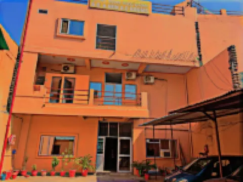 Sangam Palace Guest House
