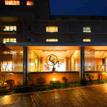 Shinki Hotel Exterior