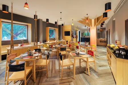 Ginger Noida 63 Отели рядом с достопримечательностью «Radha Krishan Park»