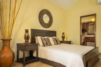 OCEANDREAM Unit B 3bd/3bth by Sealane