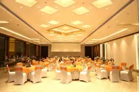 Hotel Chandela Khajuraho - breakfast