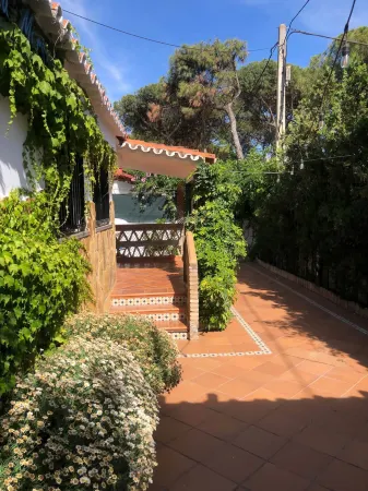 Marquise House Con Piscina Privada Отели рядом с достопримечательностью «Camping Playa de Mazagon»