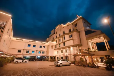 Konark Grand Hotel Hôtels à : Mirzapur cum Vindhyachal