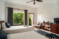 Cozy Boutique Hotel (Gay Hotel)