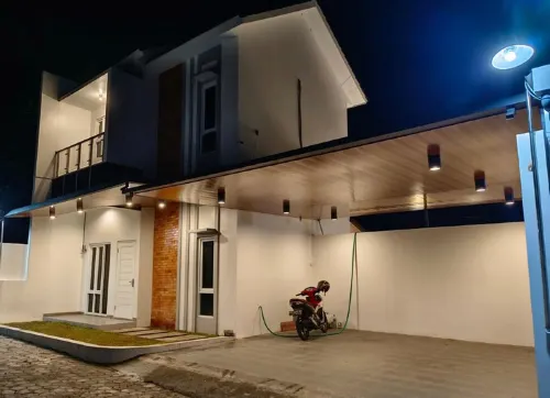 Villa FW 3BR Private Pool at Banguntapan Hotels in Banguntapan