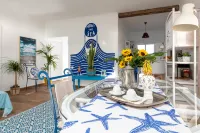 Casa Toral Amazing Seafront Hotels near Castillo de El Toston