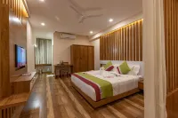 Benale International Hotels near UmaMaheshwara Temple, Kizhuthalli
