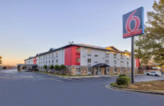 Motel 6 Little Rock, AR - South のホテル