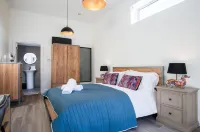Suite 11 - Sleeping Giant Hotel - PEN Y CAE Inn -  Apartamentos vacacionales