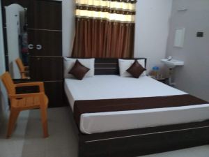 Hotel Rathna Residency