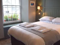 Crown Inn Hotels in Penzance