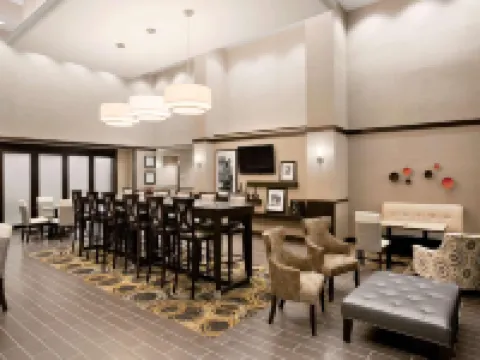 曼斯費爾德歡朋套房酒店 泰奧加縣酒店