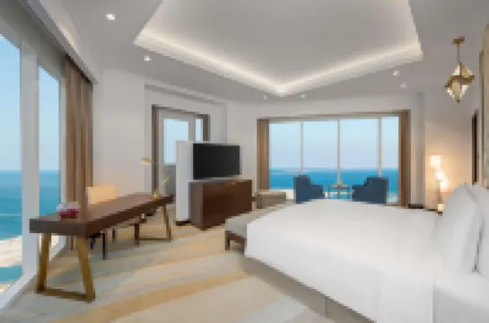 힐튼 알 호바르 킹 팗 코즈웨이  호텔