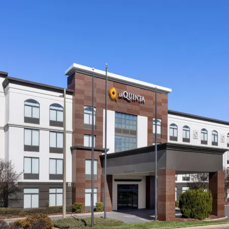 La Quinta Inn & Suites by Wyndham Mooresville