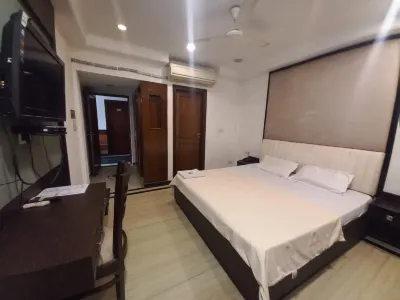 Hotel Sagar by Grb Các khách sạn ở Meerut