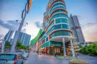 Cozy Home with Spectacular View Hôtels à : Bayan Lepas