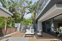 Clear Water Bay Diamond Coast Air Villa Sea View Holiday Apartment -  Holiday Villas