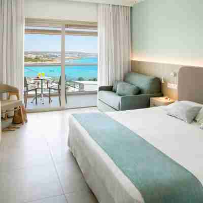 Asterias Beach Hotel Rooms