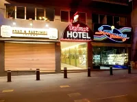 Glaner Hotel Cafe Hotels in 