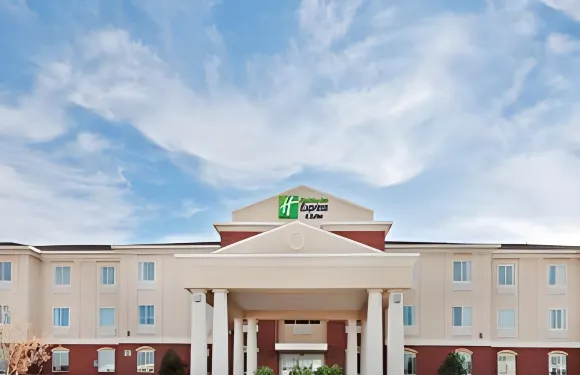 智選假日套房酒店斯託克頓堡