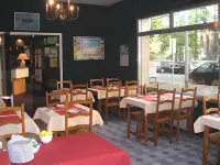 幹貢艾裏維布莉特酒店 - 早餐