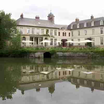 Le Château d'Aubry Valenciennes Hotel Exterior