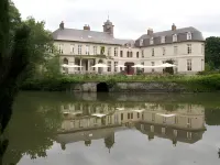 Le Château d'Aubry Valenciennes Hôtels à : Aubry-du-Hainaut