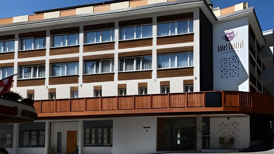 Hotel Central, Spa & Lounge Bar