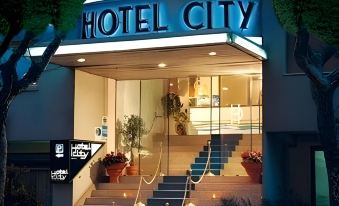 Hotel City