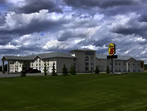 Super 8 by Wyndham Three Hills AB Hotels in Three Hills