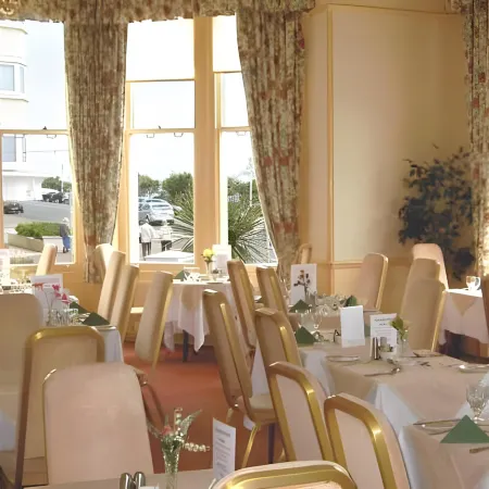 Alexandra Hotel