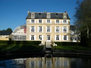 Chateau de Damigny