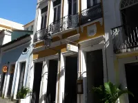 Hotel Casa do Amarelindo Hotels near Comercio