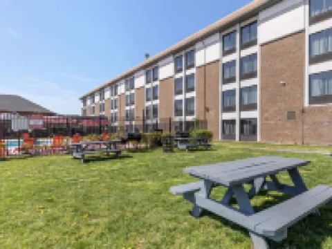 คอมฟอร์ต อินน์แอนด์สวีทส์ อะเบอร์ดีน ใกล้ APG โรงแรมในอะเบอร์ดีน