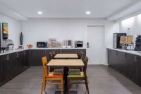 Travelodge Suites by Wyndham Saint John - Desayuno
