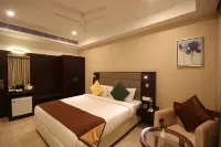 Khanna Fiesta Hotels near Khan khah (e) qutb (e) qutbe vellore
