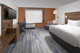Holiday Inn Express & Suites Altoona