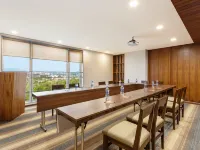 Ginger Mumbai, Andheri Hotels near Gilbert Hill