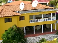Mirador Apartments