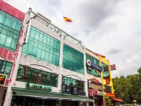 Green Hotel