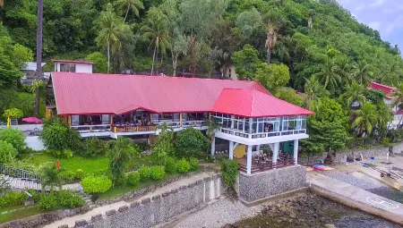 Eagle Point Beach and Dive Resort