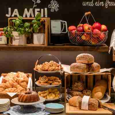 Hotel Motel One Paris-Porte Dorée Dining/Meeting Rooms