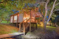Karongwe Portfolio - Chisomo Safari Camp