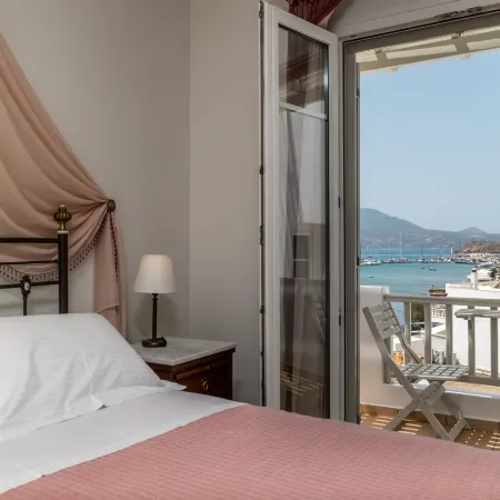 Ostria Hotel