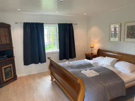 Rjukan Admini Hotel Отели в г. Рьюкан