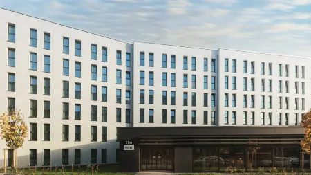 Holiday Inn - the Niu, Kettle Stuttgart Vaihingen Отели рядом с достопримечательностью «Озеро Берен»