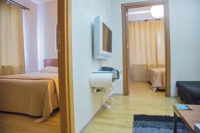 Airport Residence Hotel berhampiran Namik Kemal Ilkogretim Okulu